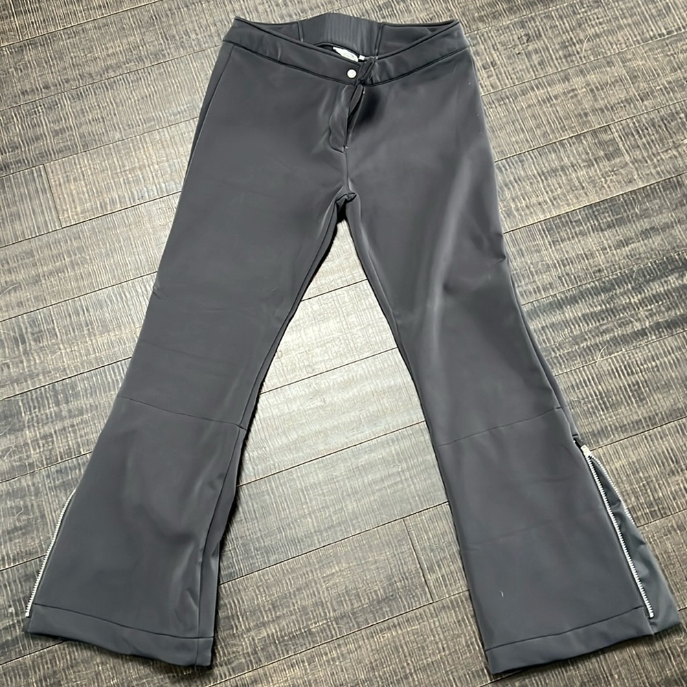 Women’s ski pants